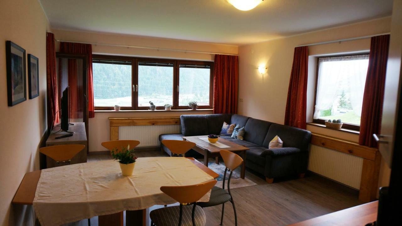 St. Hubertus Apartment Pettneu am Arlberg Luaran gambar