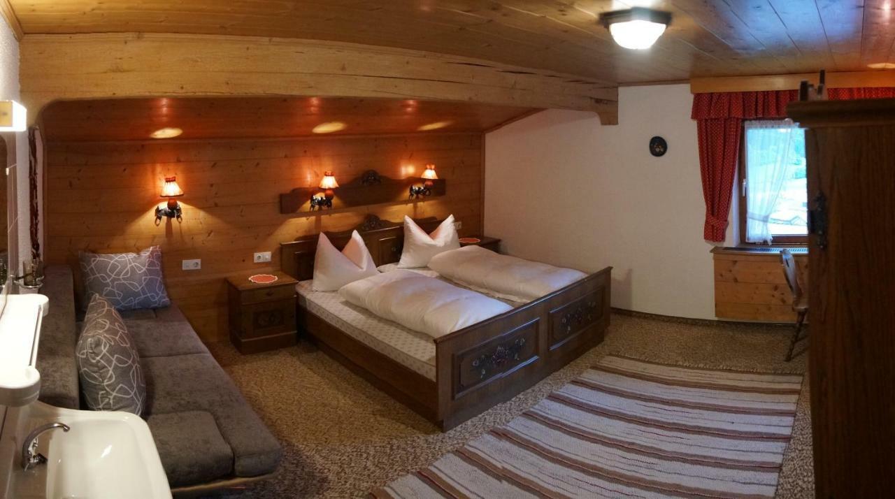 St. Hubertus Apartment Pettneu am Arlberg Luaran gambar