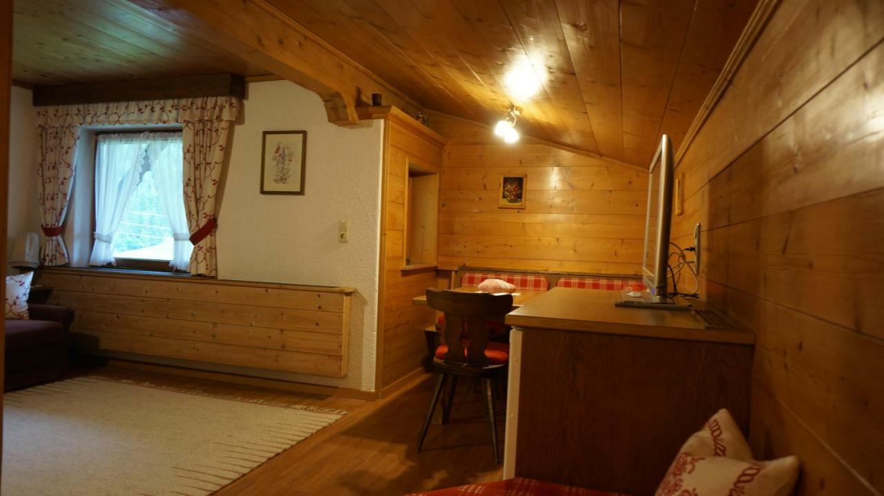 St. Hubertus Apartment Pettneu am Arlberg Luaran gambar